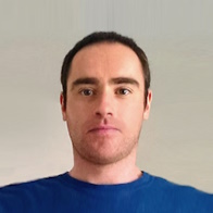 Headshot of Simon